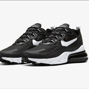 Nike Air Max 270 React Black & White Tennis Shoes Size 9
